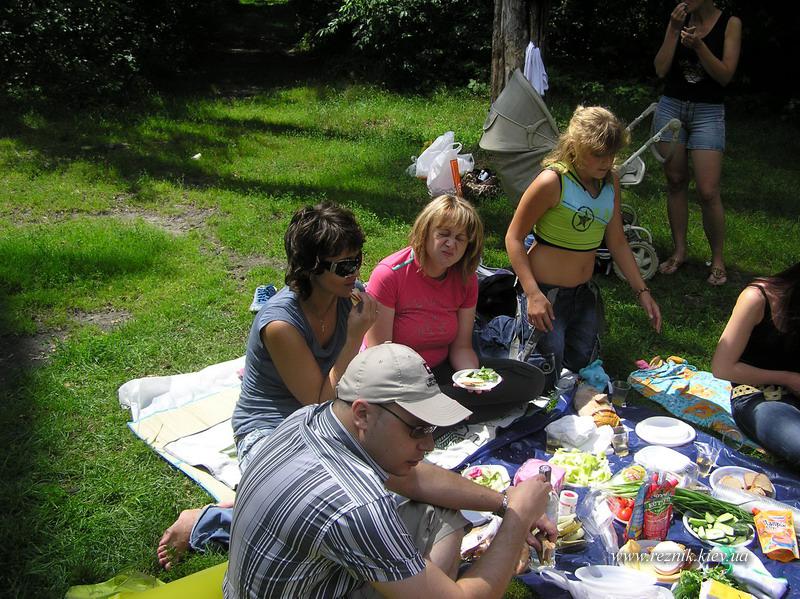 На шашлыках