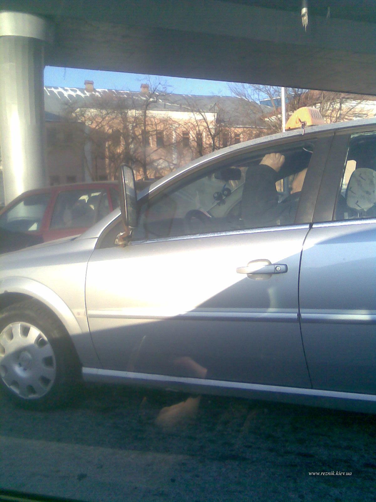 Модное зеркало заднего вида